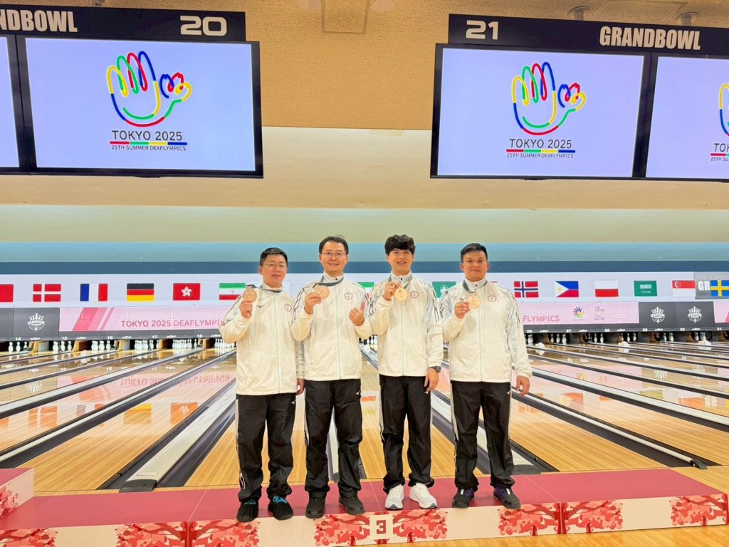 2025年夏季達福林匹克運動會 臺南保齡球好手盧泰安 獲男子團體組銅牌