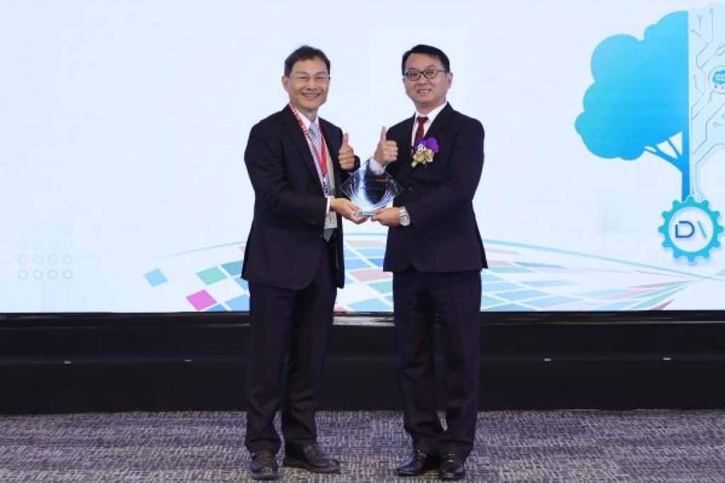 中鋼連續15年榮獲經濟部產業發展署「產業溫室氣體減量績優廠商」