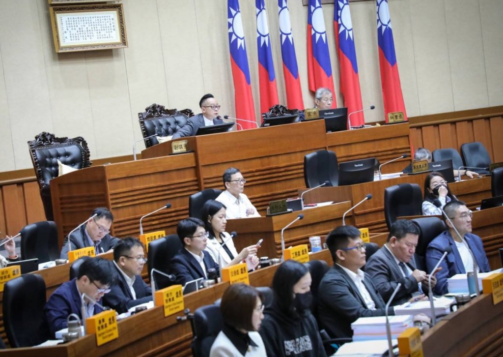 油污處理變二次危機 童子瑋呼籲市府全面檢討補助機制