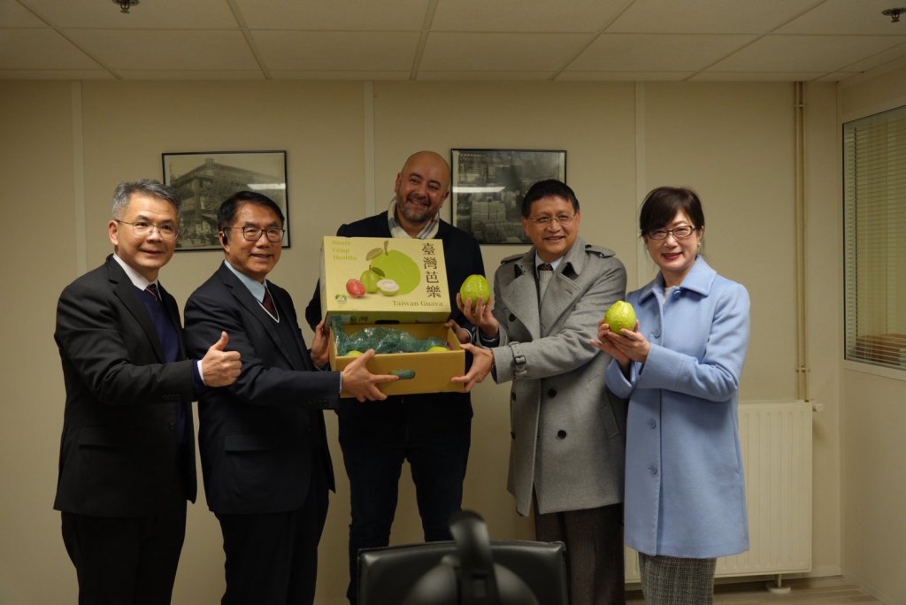 黃偉哲首訪法國拓農產品外銷版圖 展現台南深厚農業實力