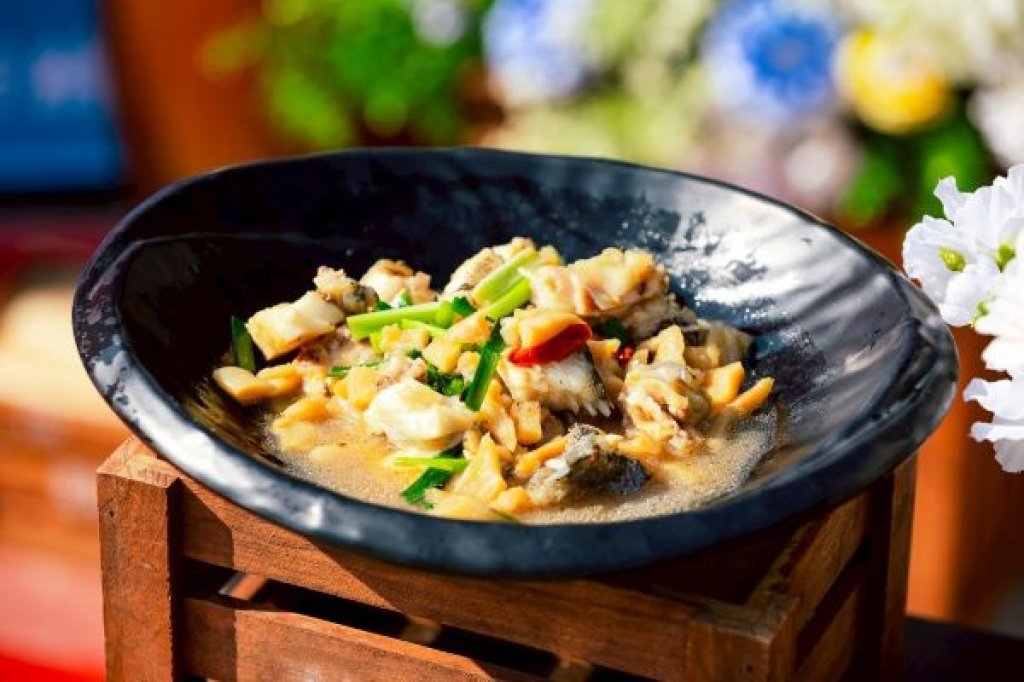  「2025旗津綠色美食餐盤計畫」入選店家揭曉 業者大秀旗津餐飲軟「食」力