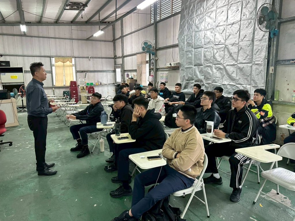 應對多變治安挑戰　新店新進警接受精實訓練