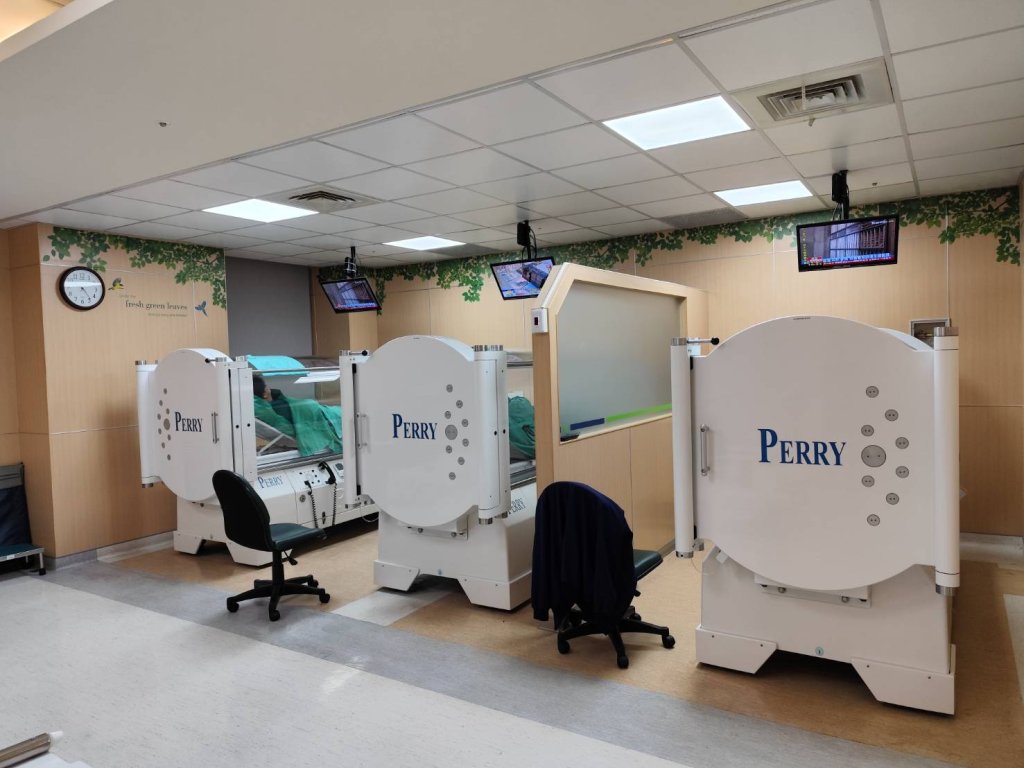 凌晨危機！五名大學生租屋處一氧化碳中毒 緊急高壓氧治療後脫險