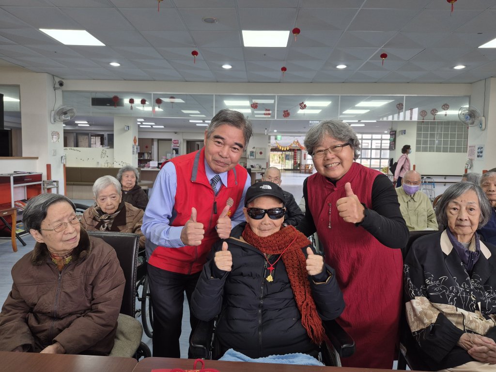 百歲老榮民慶生　新北市榮服處處長登門祝壽