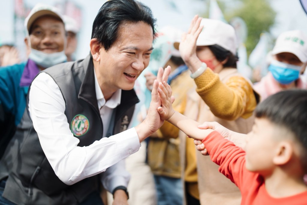 林俊憲成立麻豆後援會 眾多立委好友及七千多人齊聚展現團結氣勢