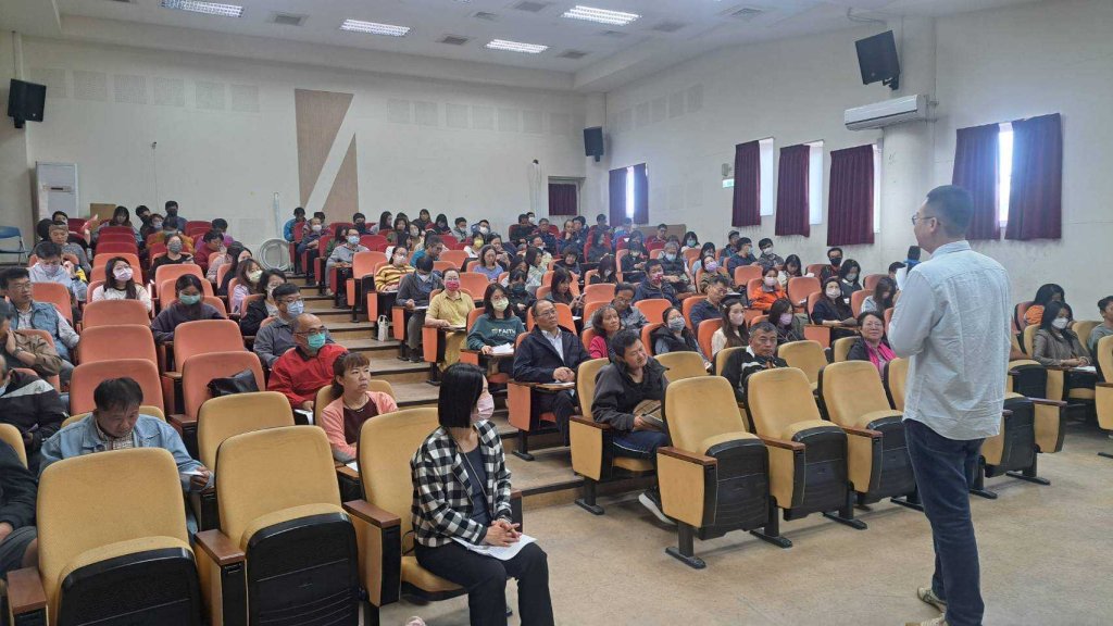 南市教育局辦理年度勞動法令研習 協助校園行政人員強化勞動法令知能