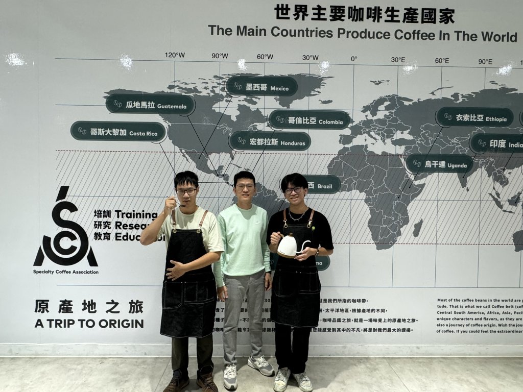 手沖與杯測展實力 崑山科大餐飲系金爵獎國際賽奪1金2銅