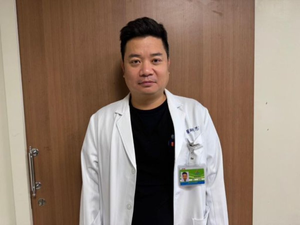 高市聯醫「內視鏡黏膜下剝離術(ESD)」揪出七旬婦大腸癌 微創手術開刀復原