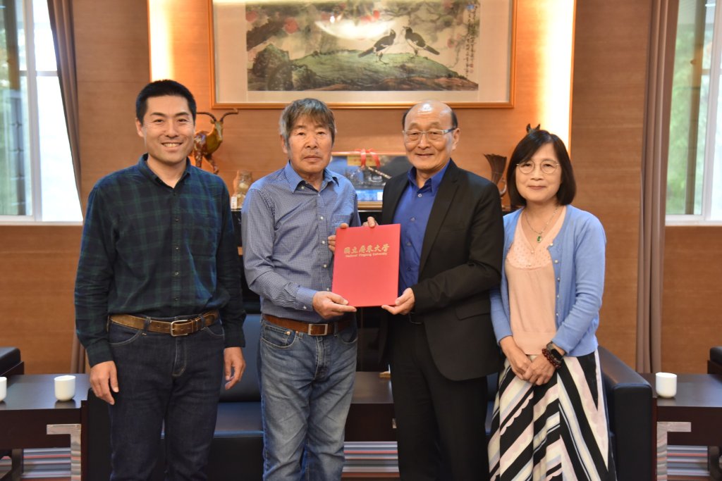 跨海尋根之旅又一樁　日治時期校友柳生貞夫的兒孫來訪