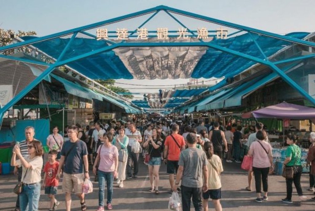 「2025茄萣烏金大賞」登場 米其林星級主廚助陣 邀您聽歌、賞夕陽、大啖美食