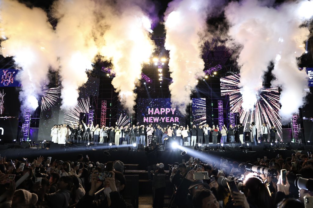 「2026台南好young」跨年晚會人數創新高 黃偉哲與30萬人倒數迎馬年