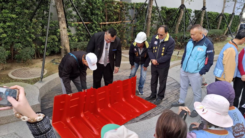 國平里防水擋板演練圓滿完成 提升社區防汛應變量能