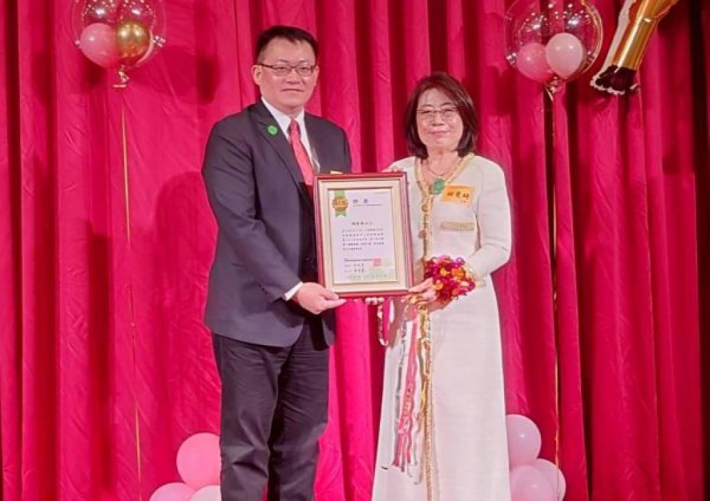 珠氣蓬勃 綺開得勝  賴曼綺投入扶幼工作30年  接任南高雄家扶扶幼主委