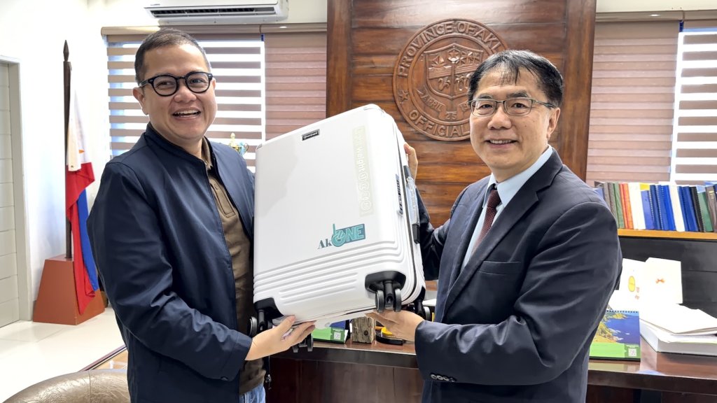 台南市長黃偉哲快閃首訪菲國  拜會姊妹市阿克蘭省盼促進雙邊合作