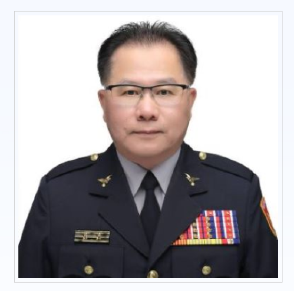  高雄港務警察總隊舉行新卸任總隊長交接儀式 新任總隊長廖國政