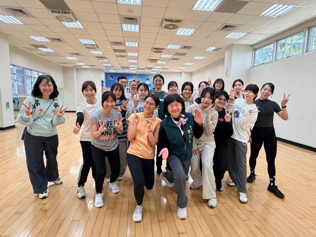 黃偉哲與社會局長郭乃文力挺社工人員健康 鼓勵多元運動釋放工作身心壓力