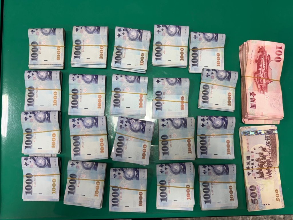 士九賭場隱身民宅   萬華分局警破門查扣現金25萬