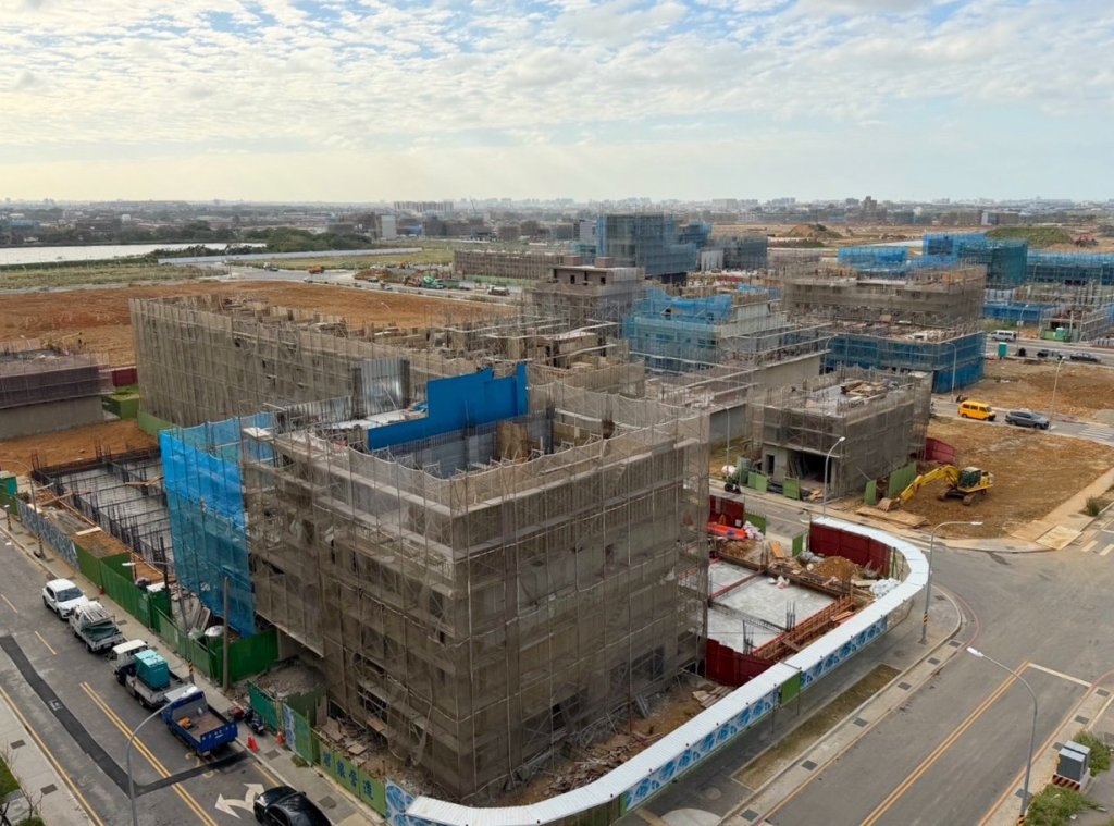 邁向重建新里程！航空城逾千戶民眾自建開工