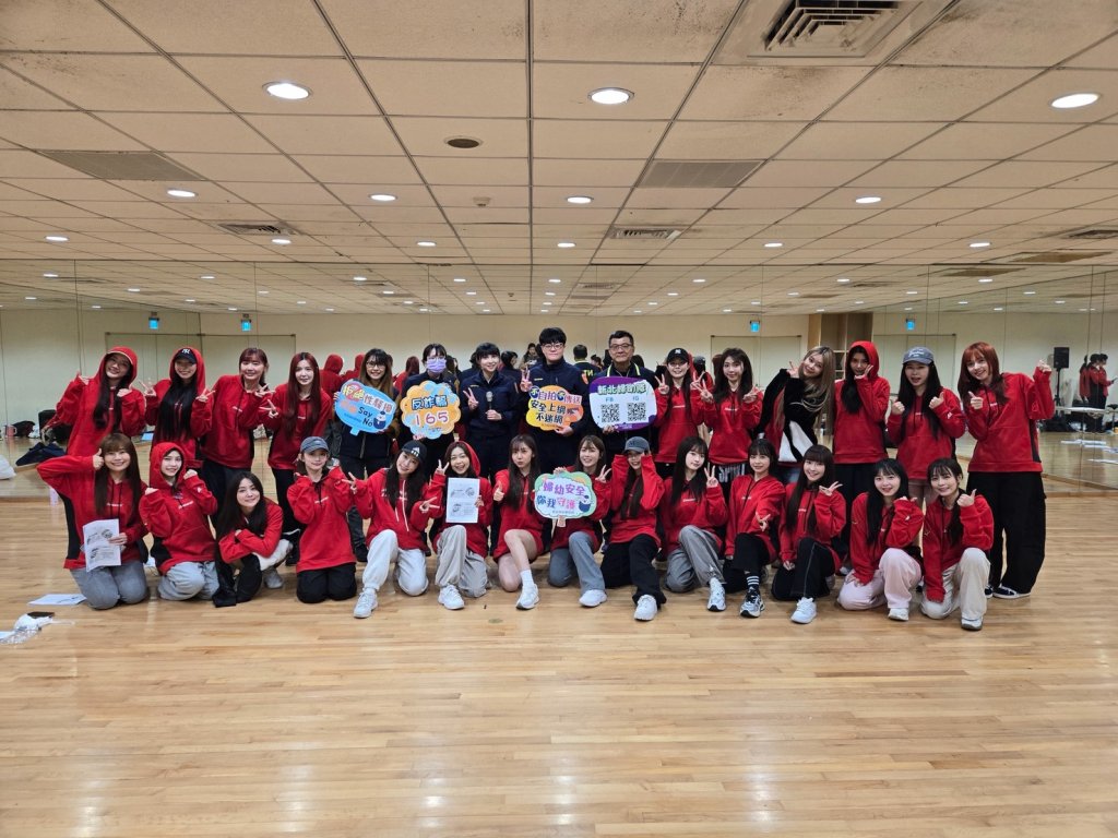 新北警婦幼隊再獲職棒味全龍邀請　宣講性騷擾防治