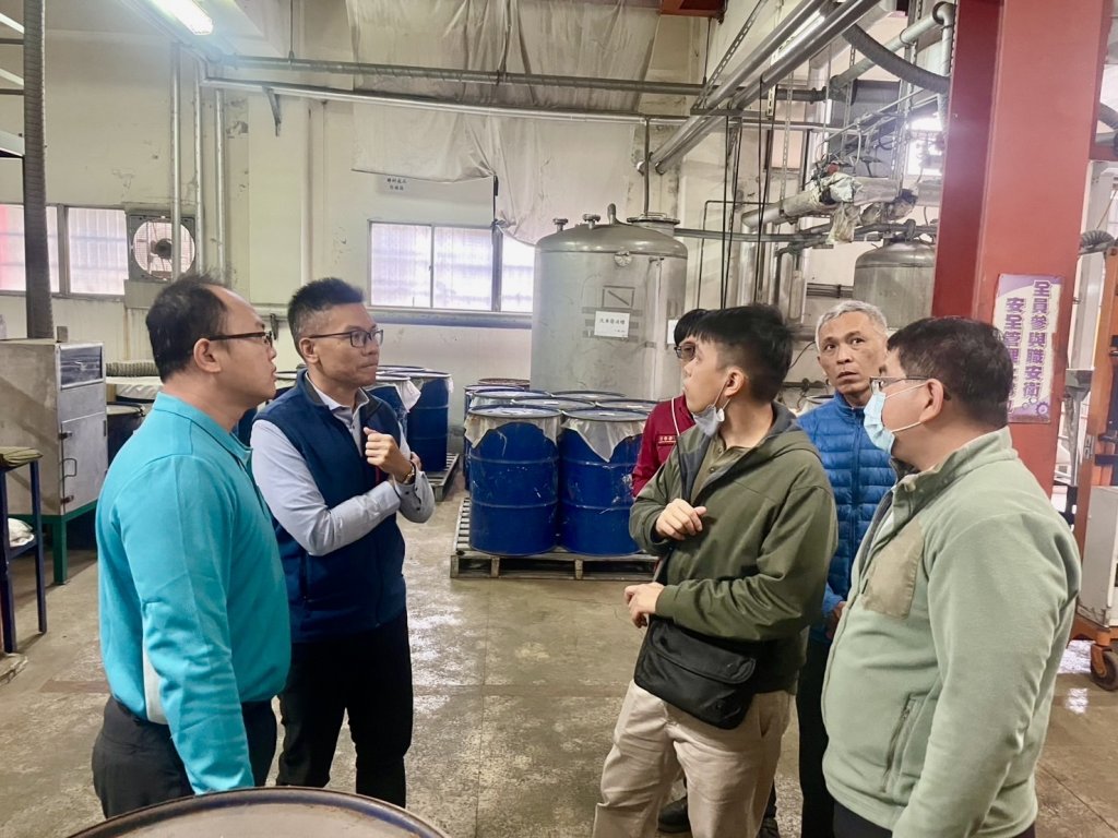 春節將到 南市消防局加強稽查工廠、倉儲、賣場守護民眾公共安全