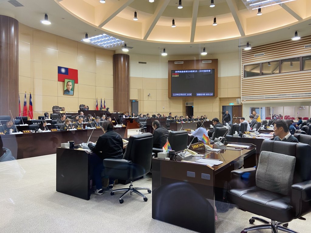 苗栗縣議會臨時會審議多項議案｜關注教育建設與病死雞事件後續