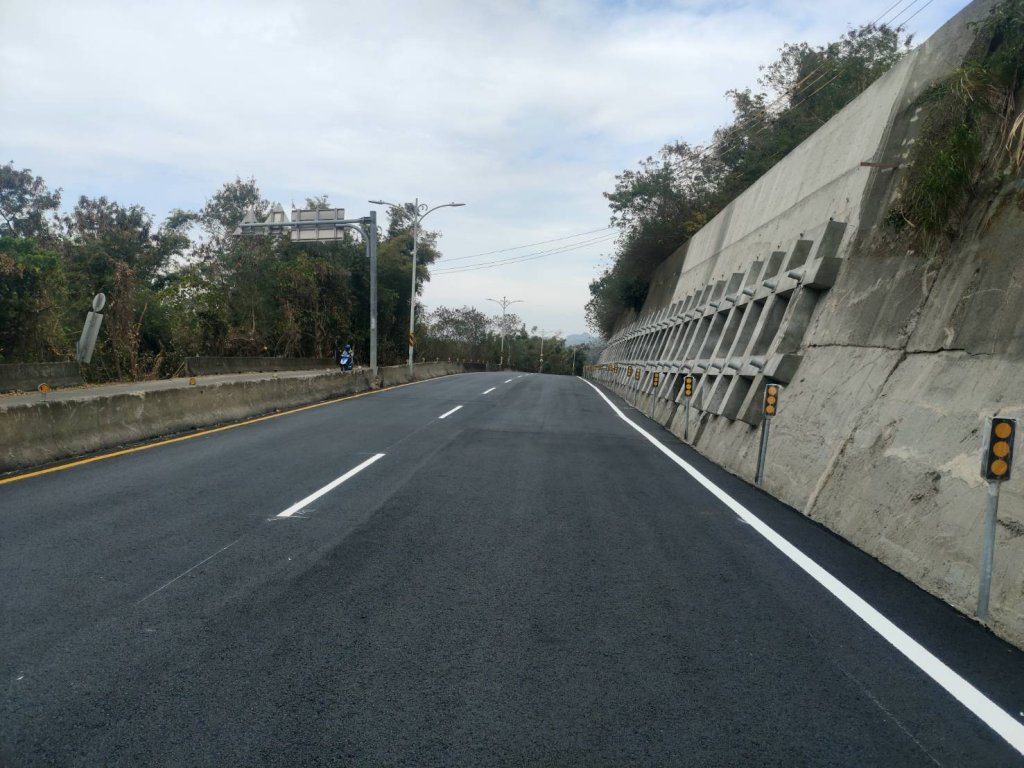 龍崎市道182線災後復建完工 路面刨鋪改善將於春節前完成