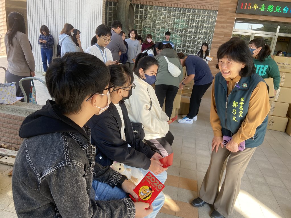 喜憨兒台南庇護工場與市府公私協力 媒合830份年菜禮盒助弱勢過好年