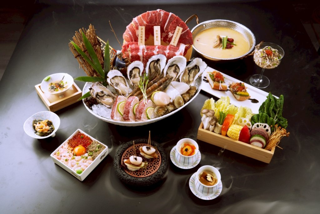 不只是火鍋！結合日料手作與極緻鍋物　《海港匠鍋》生蠔、和牛、客製化活龍蝦現撈現煮搶攻饕客味蕾