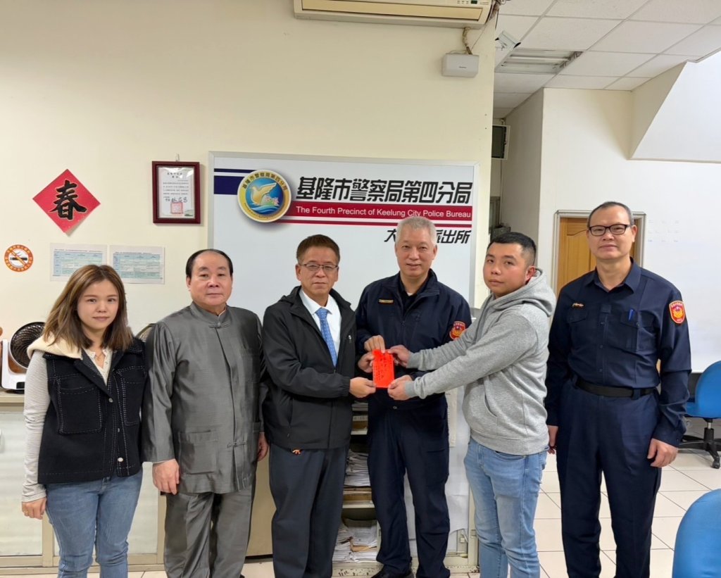 大武崙警友站春節慰勉辛勞基四分局警同仁