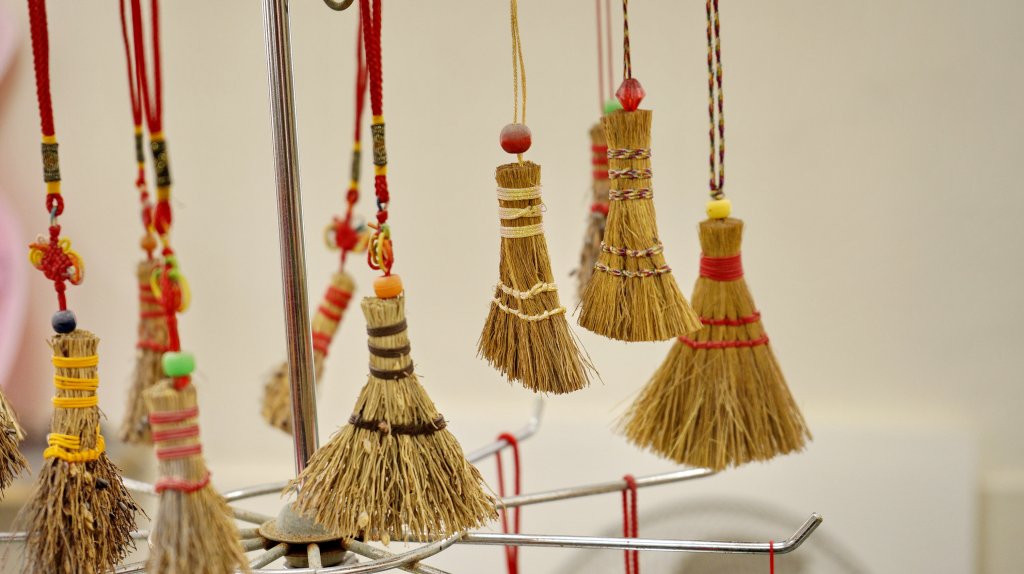 不讓老文化消失！農業局讓新營姑爺社區保存貴黍帚技藝