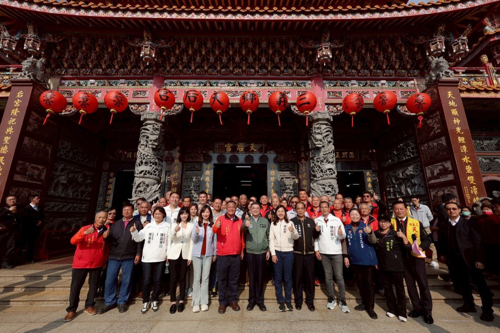 年初四接神日｜卓揆走訪苗栗廟宇參拜 