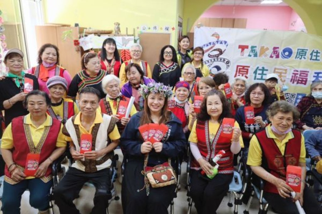 原民文健站長者克服電腦操作拼考試 全站通過族語認證初級可領獎金2000元