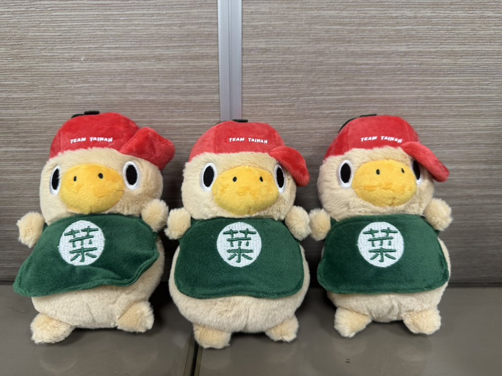 特色公園遊戲場新春打卡抽獎揭曉 限量200隻「菜奇鴨」玩偶尋找新主人