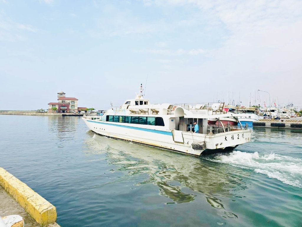 小琉球航線再添運能　鹽琉線復航、5月「鹽琉趴」接力登場