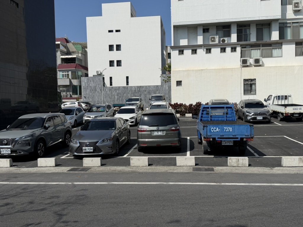 盤點閒置空地活化利用 東區區公所推動臨時停車場改善停車需求