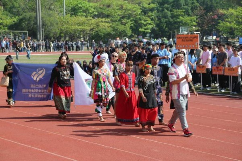 「咻！」箭射山豬靶　中山大學運動會掀原民射箭熱潮