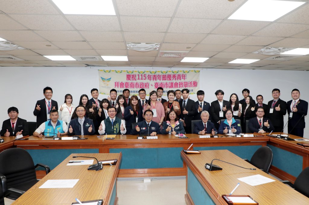 青年節前夕與青年對談 黃偉哲期勉青年關心公共議題參與城市治理