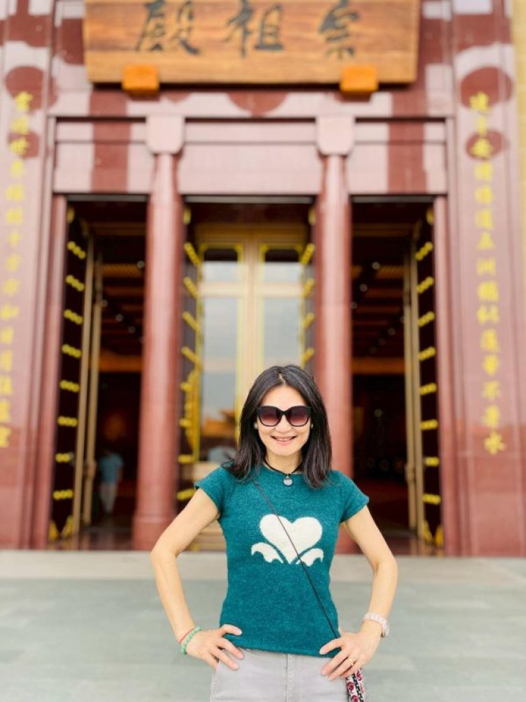    萬法歸一：從一念學習孝與報恩，慢慢走向滿天星光的人間之道