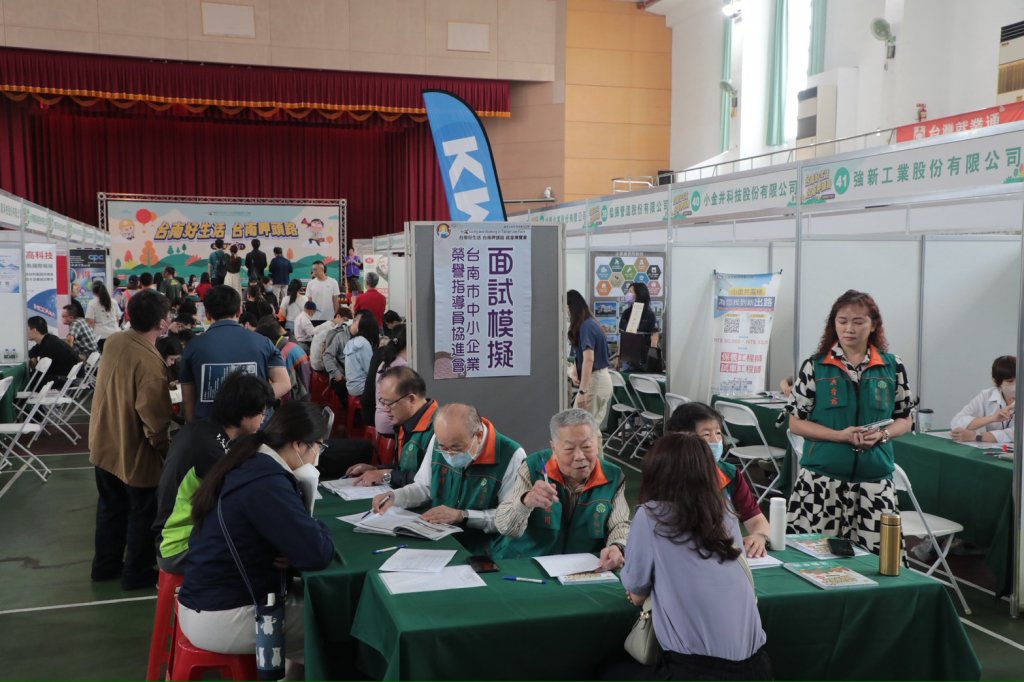 115年首場大型就博會善化登場 提供4,080職缺 首度導入AI模擬面試助媒合