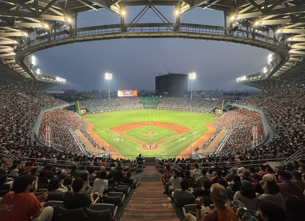 亞太主球場中職開幕戰順利完賽 見證臺南棒球發展寫下嶄新扉頁  