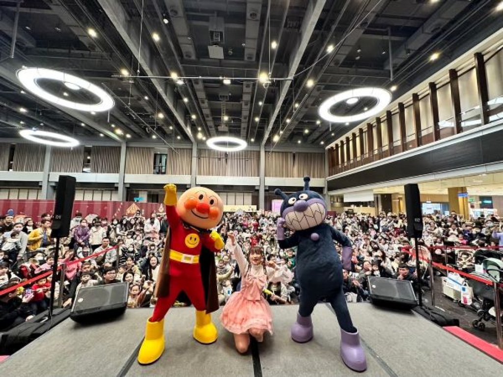 新光三越高雄左營店初夏購物節盛大開跑壽司郎盛大開幕、南部獨家Tombonia快閃店、人氣IP見面會