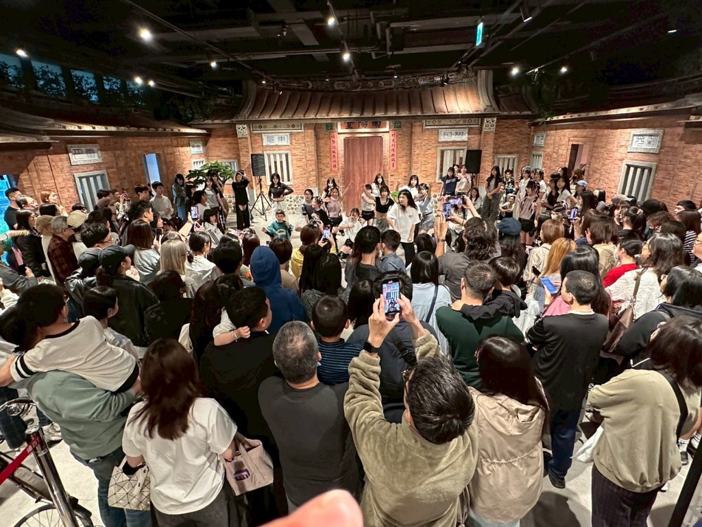 清明兒童連假x美麗購物節x韓國物產展　竹北遠百人潮爆棚與買氣興旺整體業績較去年同期成長約15%