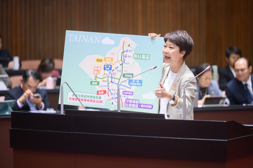 立委陳亭妃榮獲「口袋國會」、「公督盟」國會評鑑第一肯定