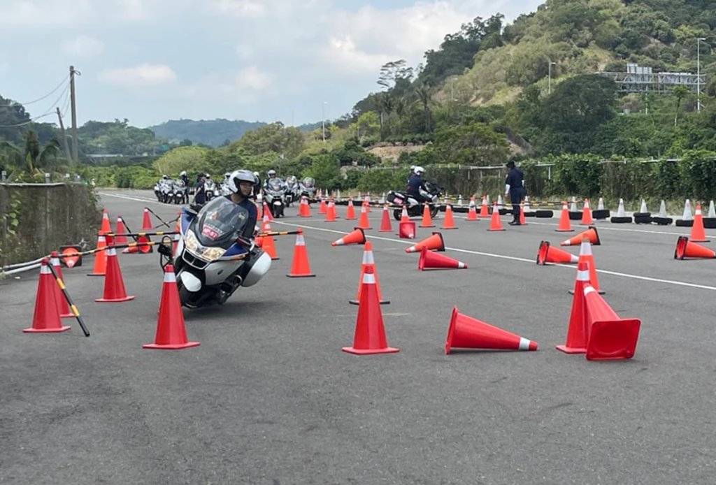南高警聯手強化特勤戰力 大型重機車隨扈演訓全面升級