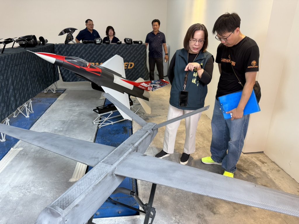 臺南市經發局輔導的「徠碩企業」邁向40週年 公私協力寫下轉型模範