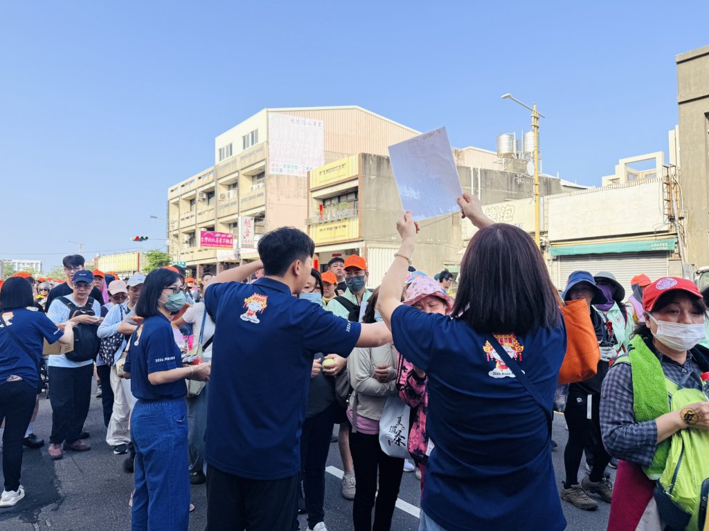 苑裡農會迎媽祖回鑾｜準備在地好物暖香燈腳