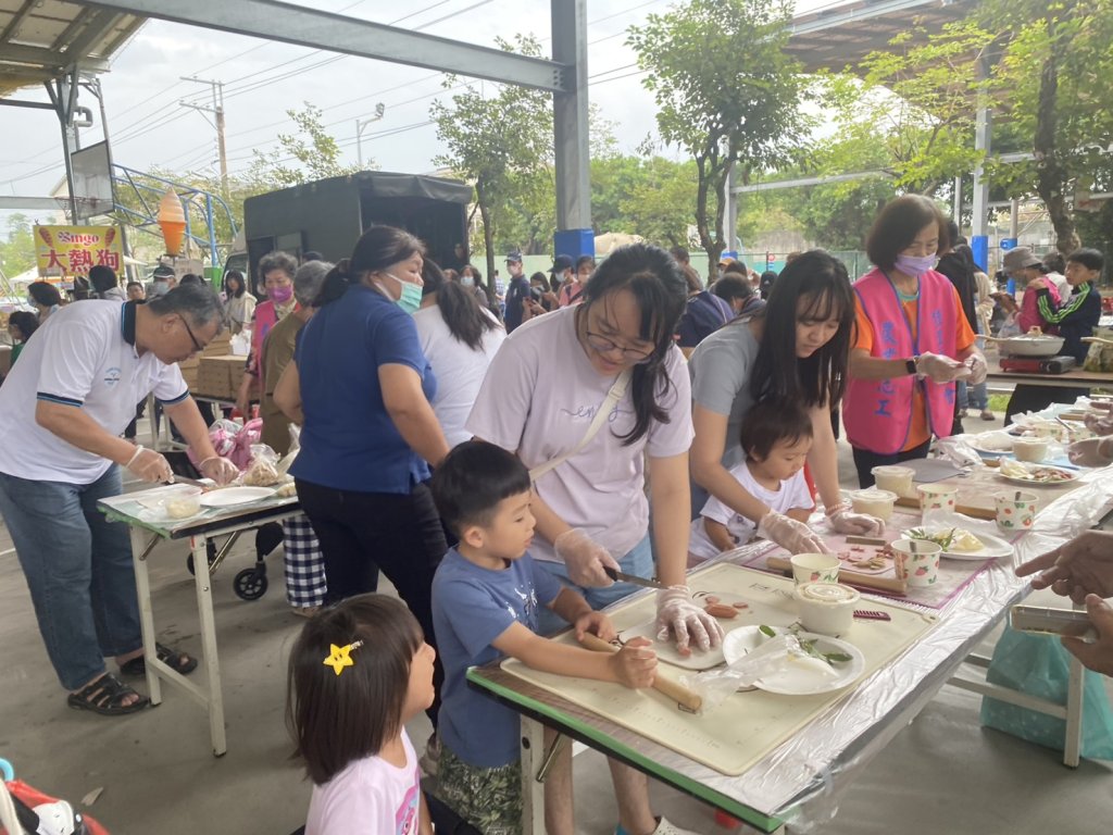 佳里好蒡人氣爆棚 牛蒡產業文化活動吸引大批民眾參與