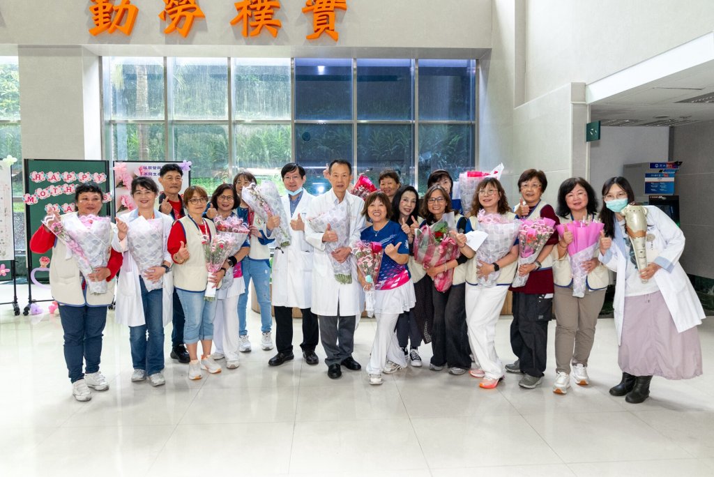 基隆長庚溫馨慶祝母親節　用歌聲傳遞溫暖與陪伴
