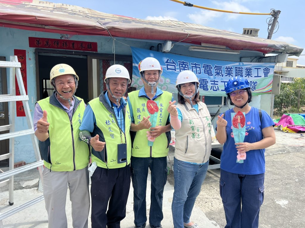 母親節不休息 做工行善團兵分四路修繕傳愛