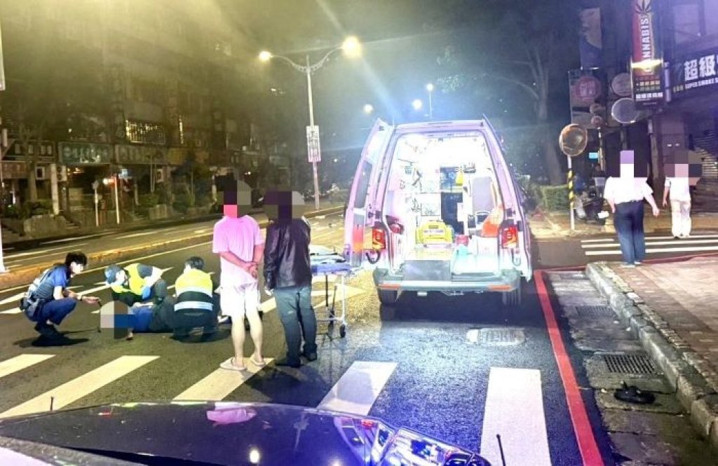 新北板橋區一普重機車與發生行人碰撞　行人多處擦傷